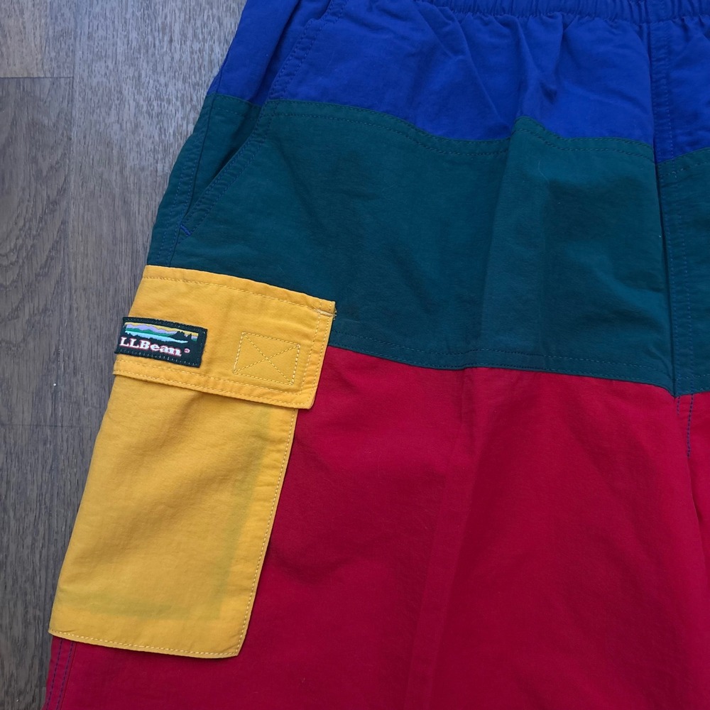 Vintage 1990s L.L. Bean Colorblack Nylon Mesh Lined Cargo Pocket Hybird Shorts - Picture 4 of 7